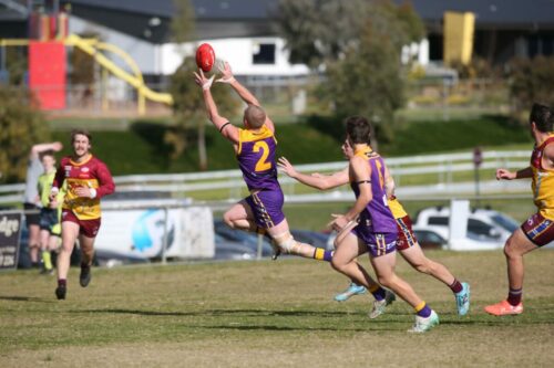 B07K5414-BelmontVsThomsonFooty