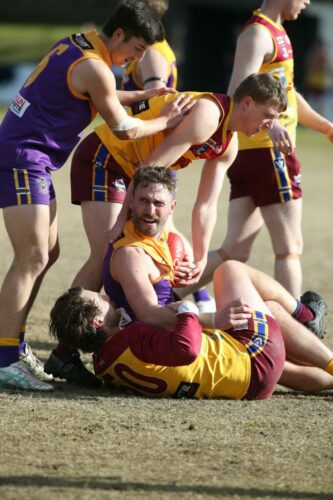 B07K5461-BelmontVsThomsonFooty