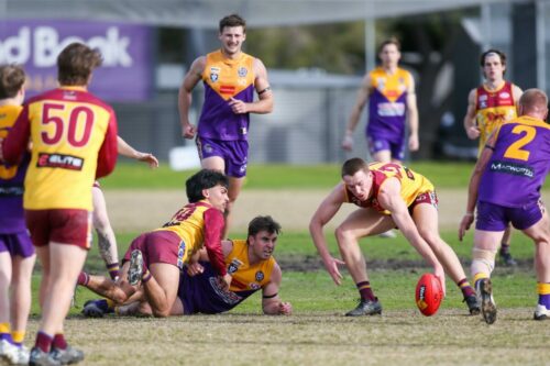 B07K5530-BelmontVsThomsonFooty