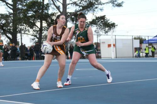 B07K9352-GDFNLGF2BGradeWerribee-CentralsVsInverleighNetball