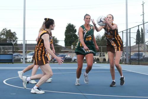 B07K9359-GDFNLGF2BGradeWerribee-CentralsVsInverleighNetball