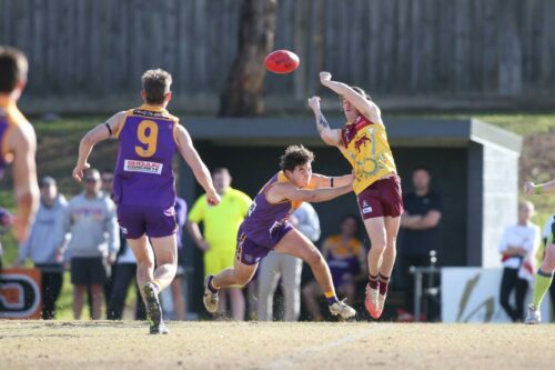 B07K5785-BelmontVsThomsonFooty