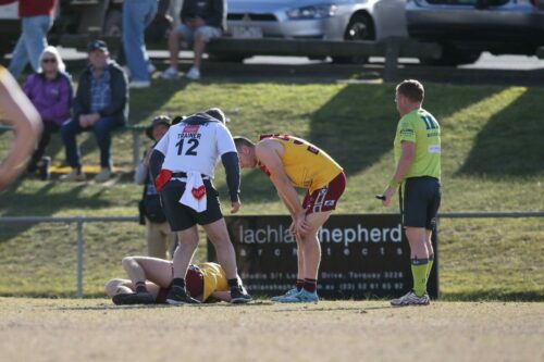 B07K5811-BelmontVsThomsonFooty