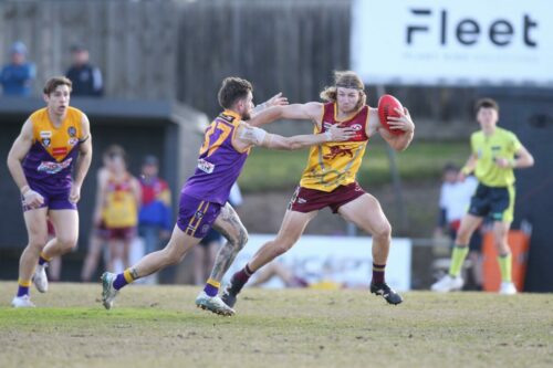 B07K5868-BelmontVsThomsonFooty